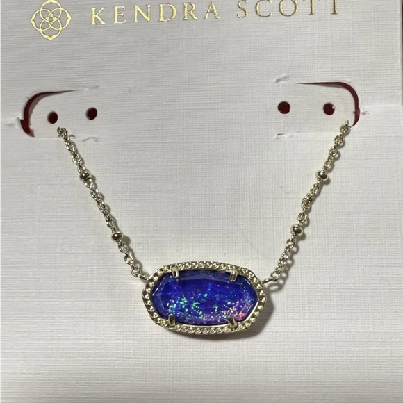 Kendra Scott Jewelry - Used Kendra Scott Blue Pendant Necklace